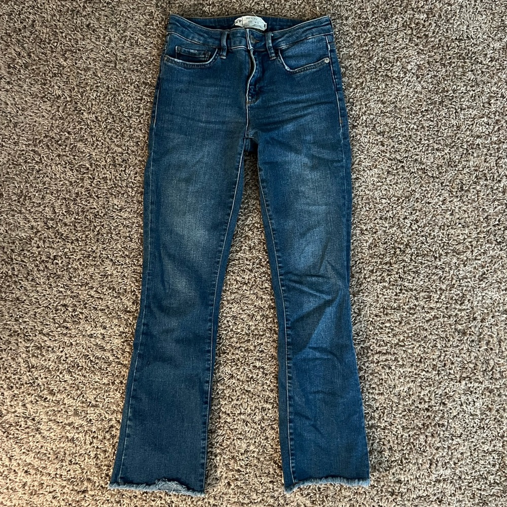 Free people cropped flare Jean medium wash